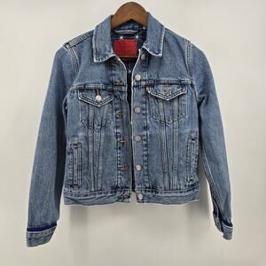 Levi Strauss & Co. Classic Denim Blue Jean Trucker Jacket Size XS